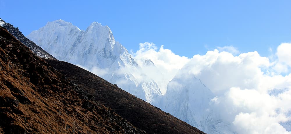 Manaslu Trek With Larkya la Pass