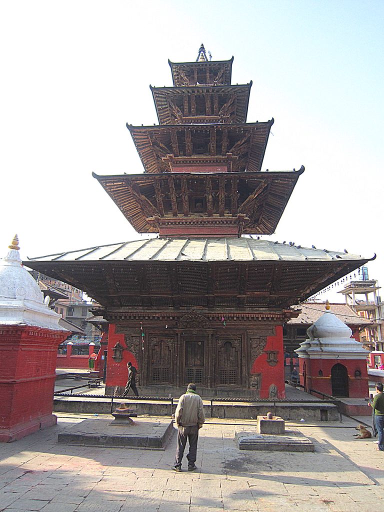 Nepal’s Janai Purnima Festival: Rituals, Gosaikunda Lake &amp; Shaman Practices Explained